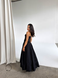 Violette Bubble hem Maxi Dress - Black