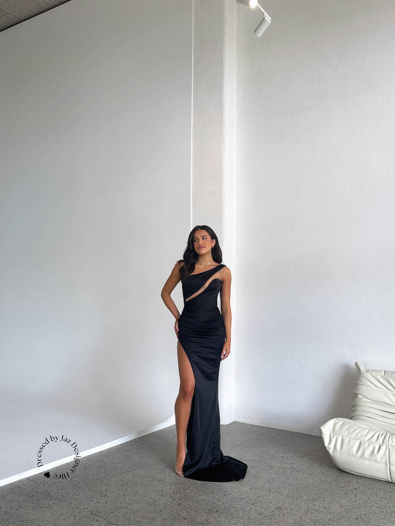 Hire HELSA STUDIO Sheer Deep V Long Slip Dress in Black – TheOnlyDress Hire
