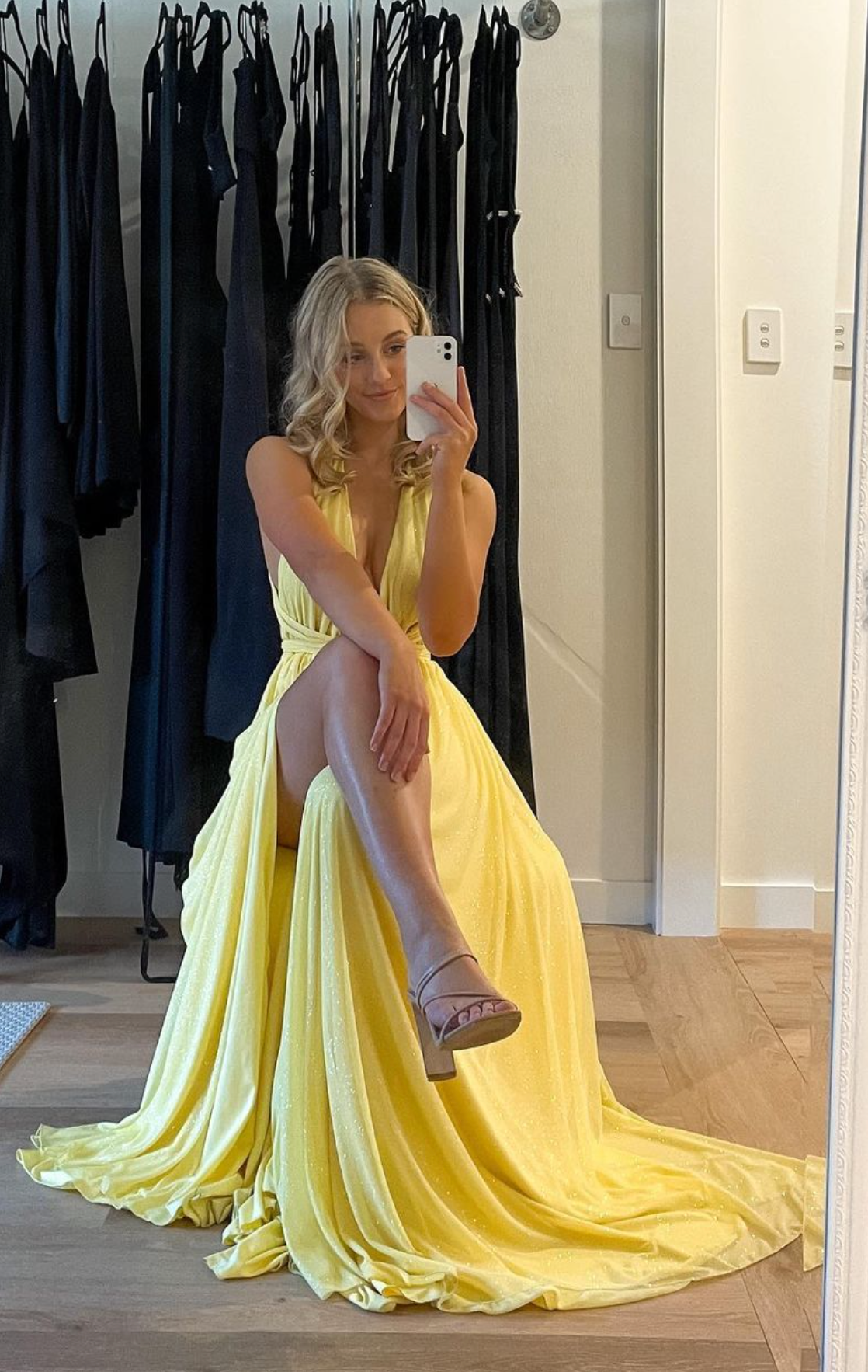 Scarlett gown - Lemon Sparkle